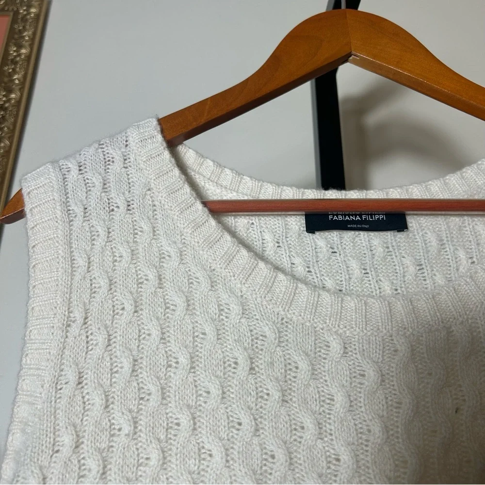 Fabiana Filippi Italy Cashmere Cable Knit Sweater Vest Quiet Luxury Cream Size 4